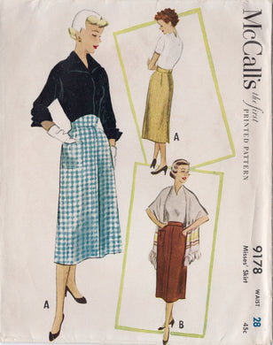 1950's McCall's Straight line Skirt with Pockets and optional raised waistband - Waist 28