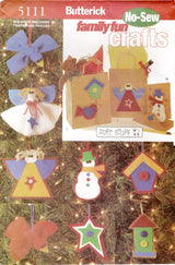 1990's Butterick Family Fun NO-SEW Christmas Crafts Pattern - UC/FF - No. 5111