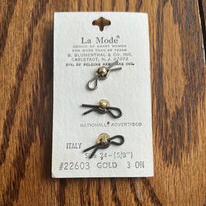 1980’s La Mode Gold tone Plastic Shank Buttons - Set of 3 - Size 24 - 5/8" -  on card