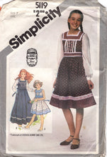 1980's Simplicity GUNNE SAX Girl's Square Neckline Dress Pattern - Chest 26" - No. 5119