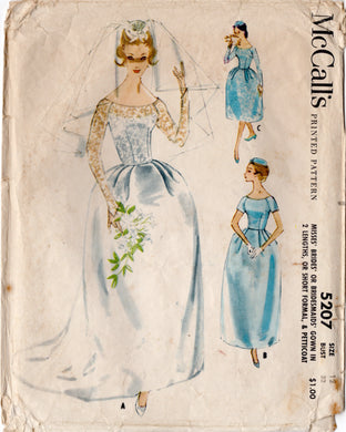 1950's McCall's Boat Neckline Wedding Dress Pattern in 3 Lengths with Raglan Sleeves - Bust 32