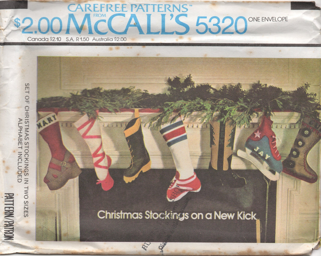 1970's McCall's Christmas Platform heel, Ballet slipper, Ice skate Boot and more stockings - UC/FF -  No. 5320