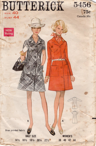 1960's Butterick Princess Lines Button Up Dress Pattern with pockets - Bust 44