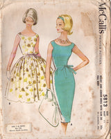 1960's McCall's Scoop Neckline Dress with Slim or Pleated Skirt Pattern - Bust 32" - No. 5813