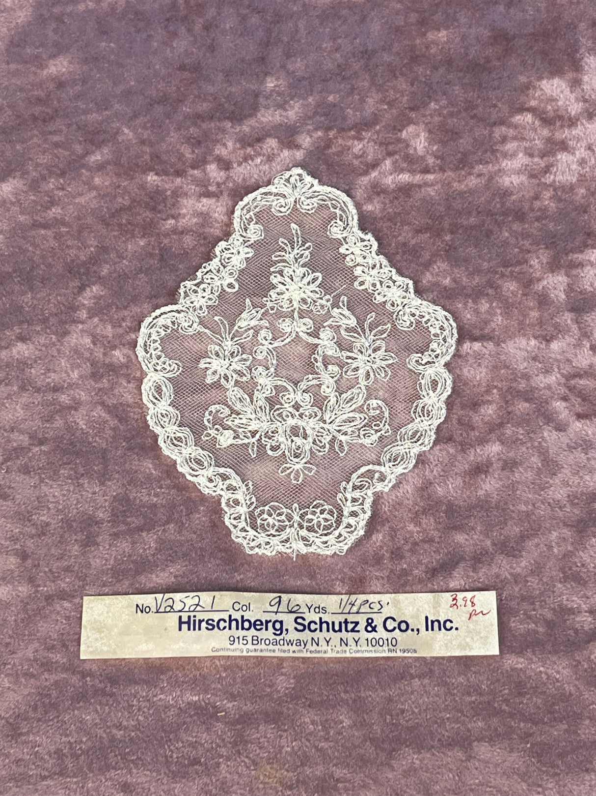 1970’s Embroidered Net Appliqué - Hirschberg, Schutz & Co - White color - deadstock