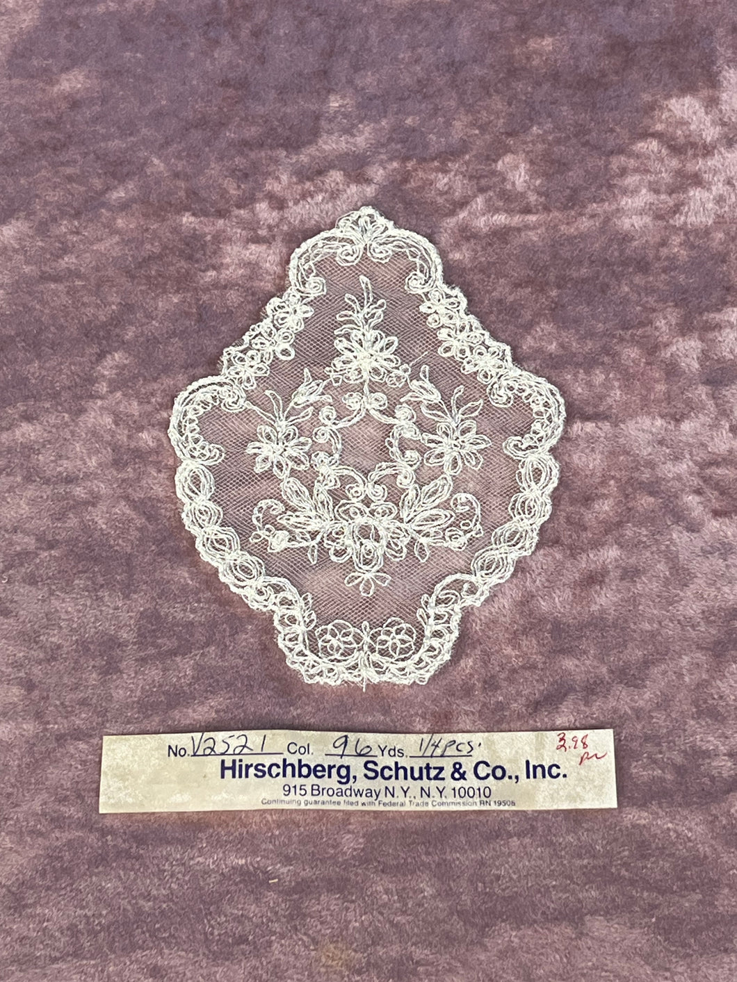 1970’s Embroidered Net Appliqué - Hirschberg, Schutz & Co - White color - deadstock