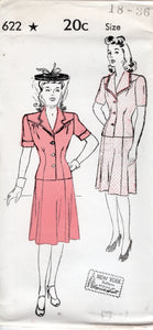 1940's New York Two Piece Suit Dress with Yoked Shoulders and 6 gore Pattern - Bust 32-36" - No. 622