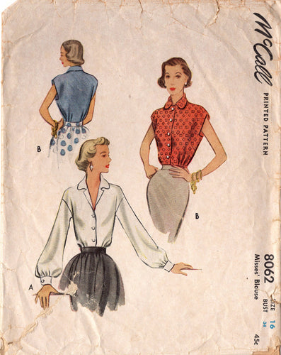 1950's McCall Button Up Blouse pattern with Rounded collar - Bust 34