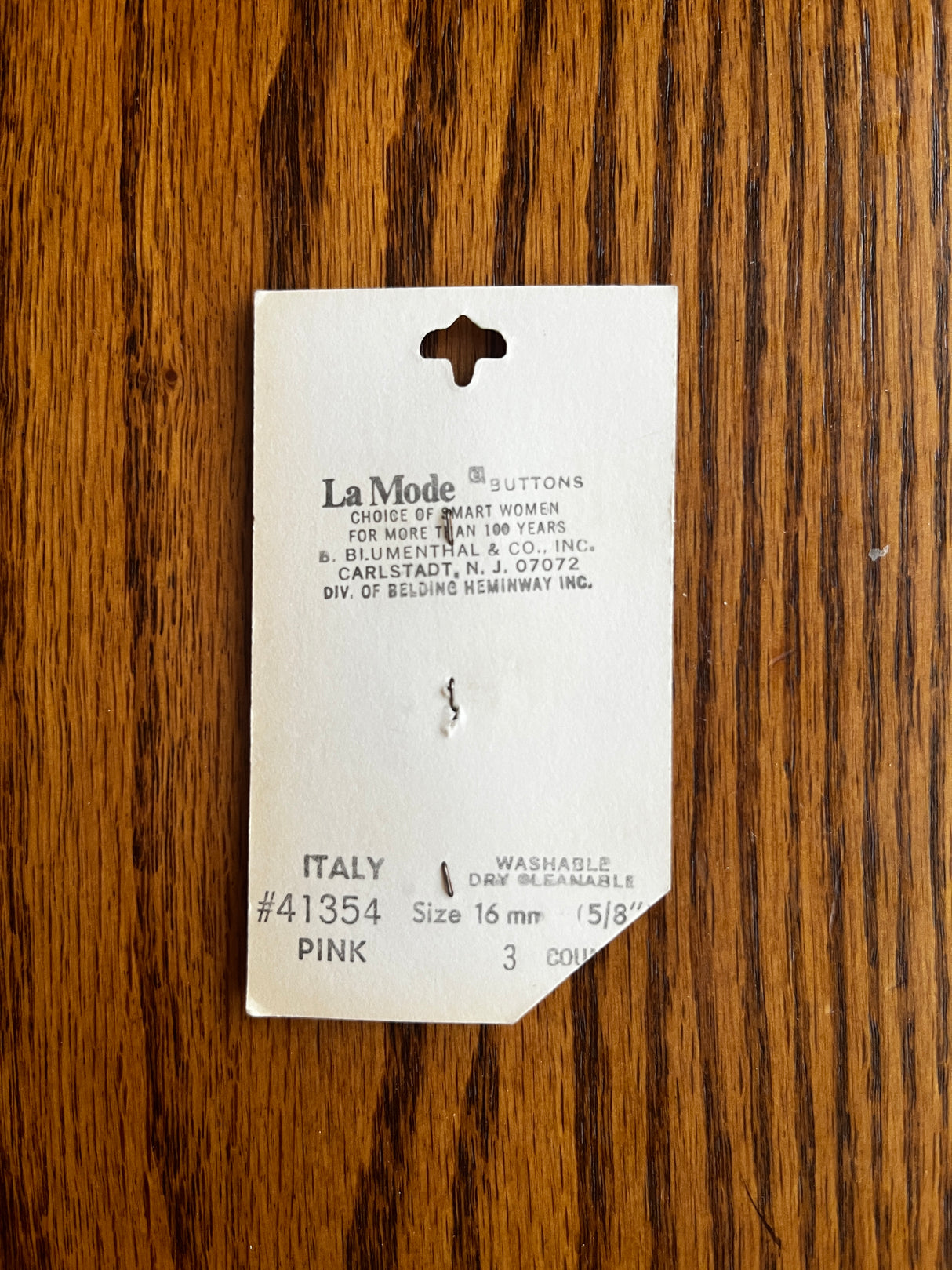 1980’s La Mode Pink Square Plastic Buttons - Set of 3 - 5/8" - on card