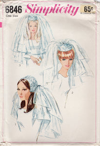 1960's Simplicity Wedding veil and hat in three styles - One size - No. 6846