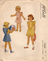 1940's McCall Child's One Piece Pinafore Dress with optional Side Panels and Sleeves Pattern - Sz 4 - Chest 23" - No. 6462