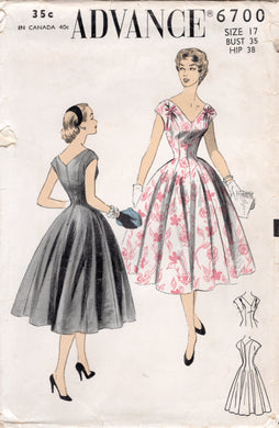 1950's Advance Princess Line Fit and Flare Dress with V Neck Pattern - Bust 35