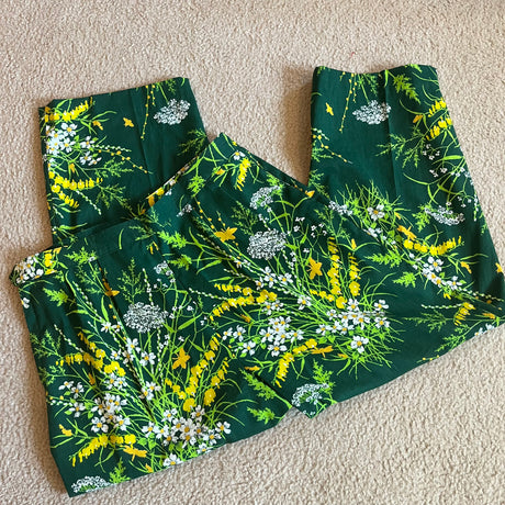 1940's style High Waisted Floral Pants - Waist 40”