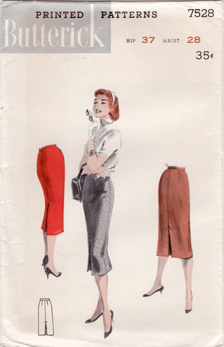 1950's Butterick Straight Skirt with kickpleat front and back - Waist 28