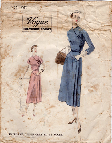 1950's Vogue Couturier Design One-Piece Asymmetrical Dress Pattern with Pockets - Bust 30