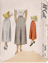 1940's McCall Straight Line 7 Gore Skirt - Waist 26" - No. 7676
