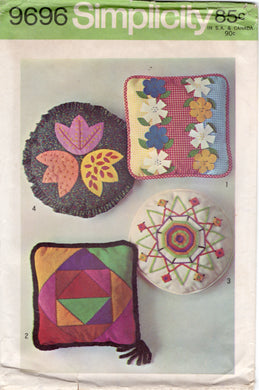 1970's Simplicity Floral Pillow Set Pattern - UC/FF - No. 9696