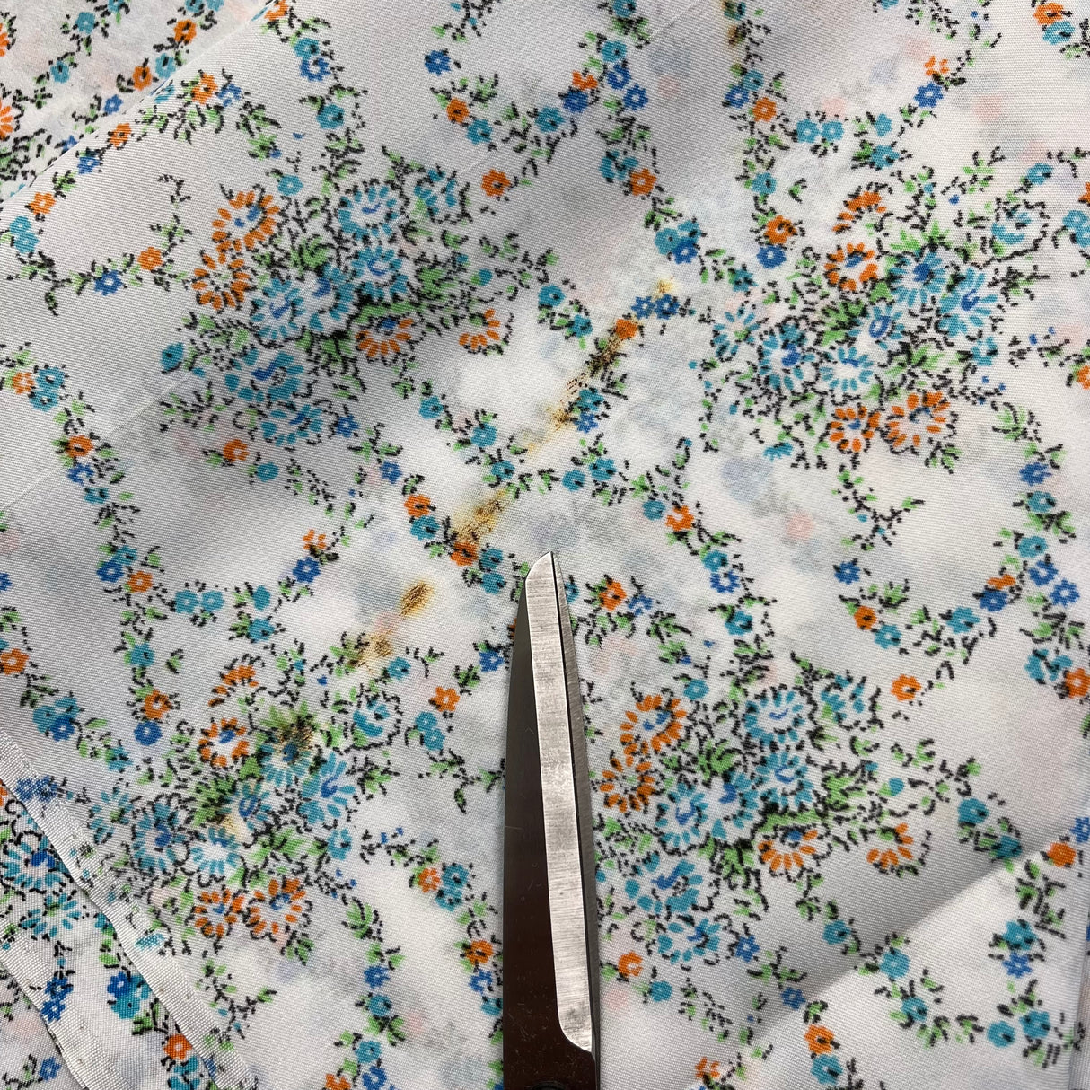 1960’s Swirled Blue Floral Clusters - Polyester