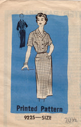 1950's Mail Order Shirtwaist Dress with Tucked Bodice and Pockets - Bust 41" - No. 9225
