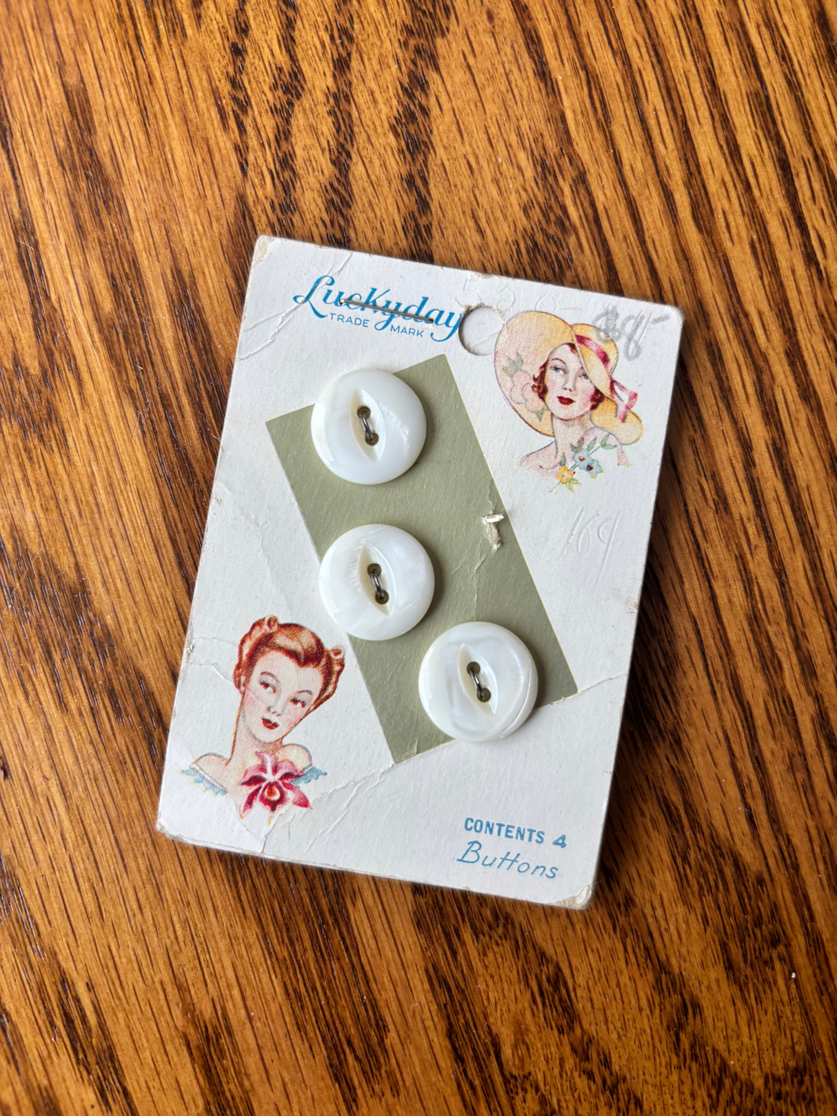 1940’s Lucky Day Pearl Buttons - Opaque - Set of 4 - 5/8" -  on card (#51)