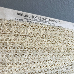 1970’s Cream color Crochet Edge Lace - Wool - BTY