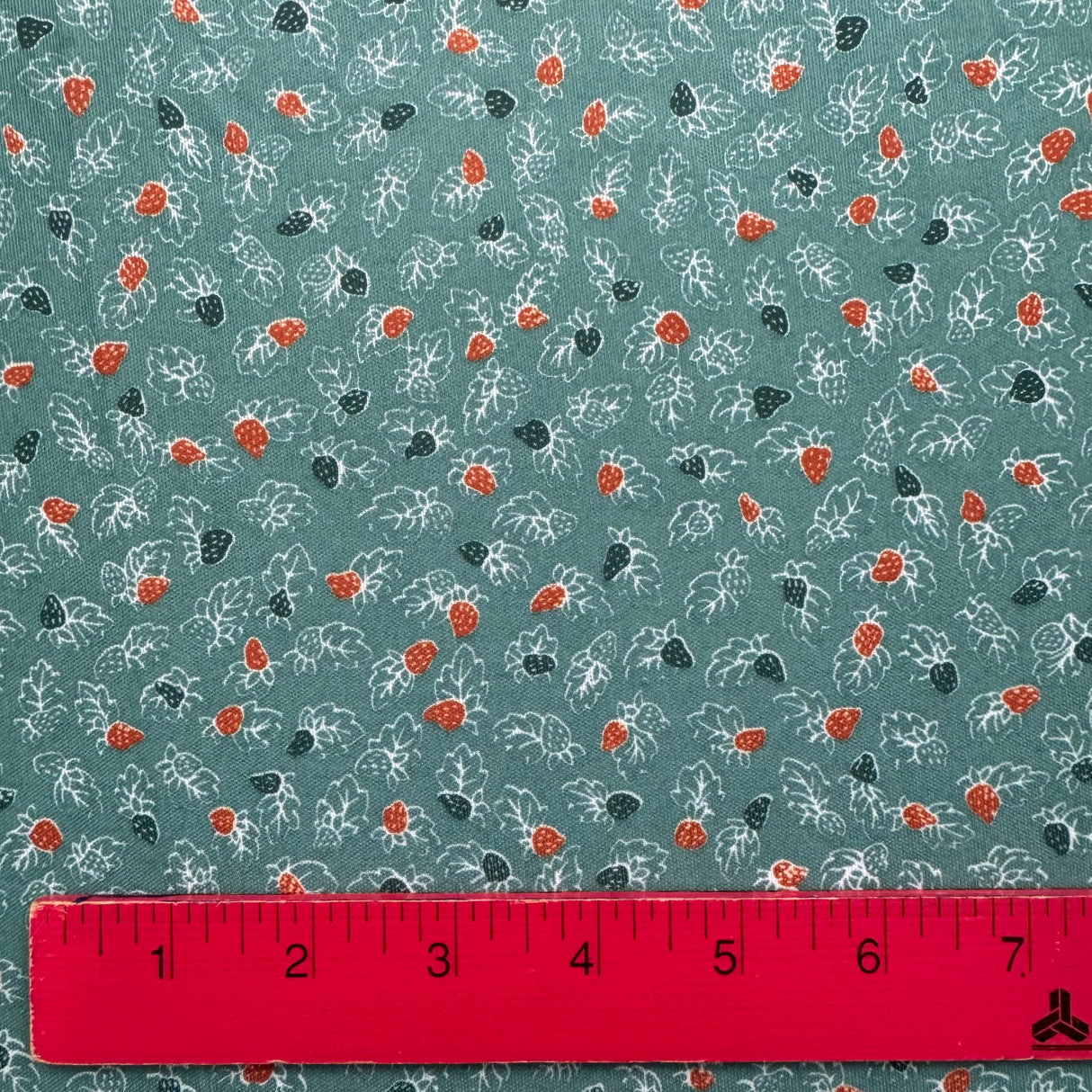 1970’s Strawberries on Green Polyester Knit Fabric (P111)