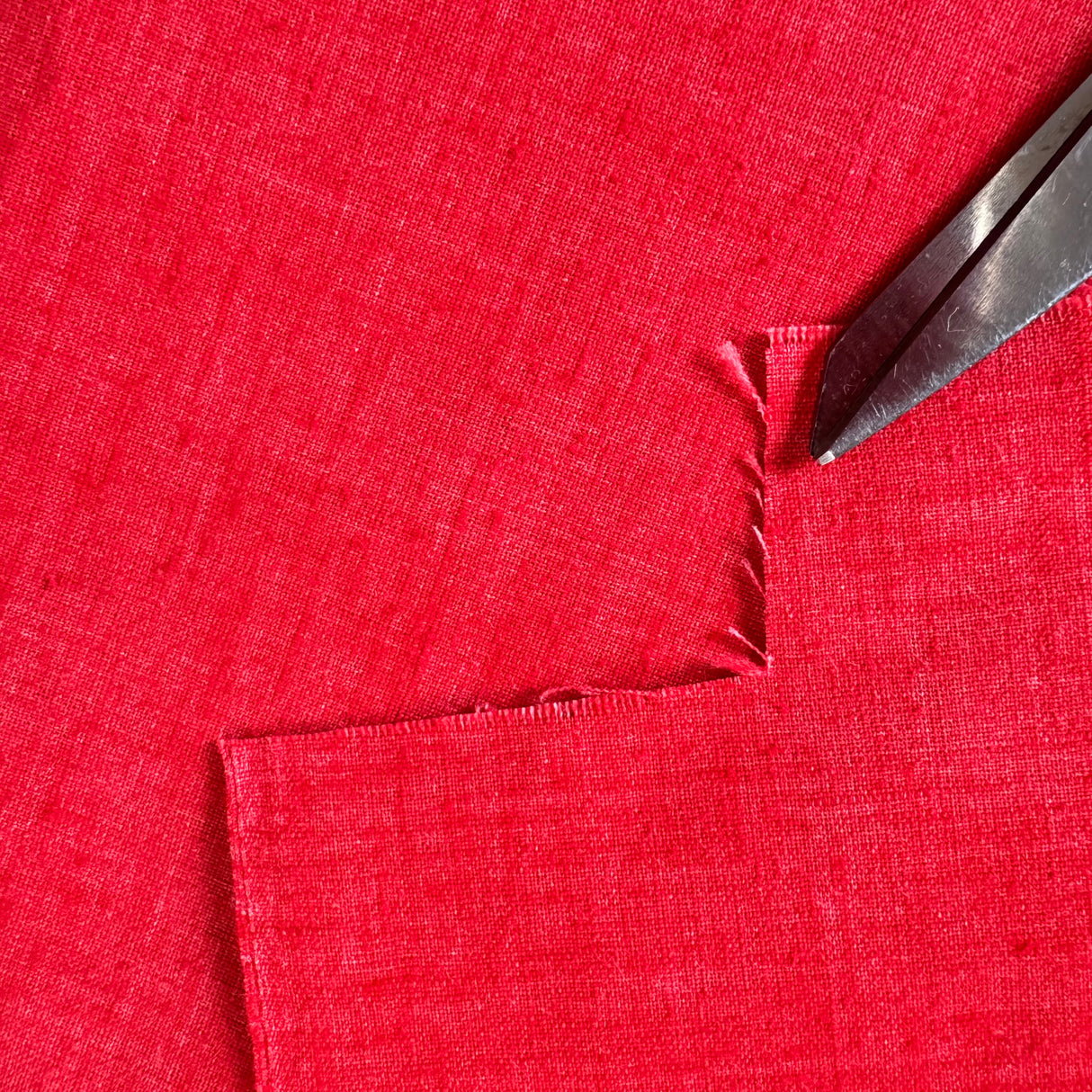1970’s Red Kettle Cloth Fabric - (P197)