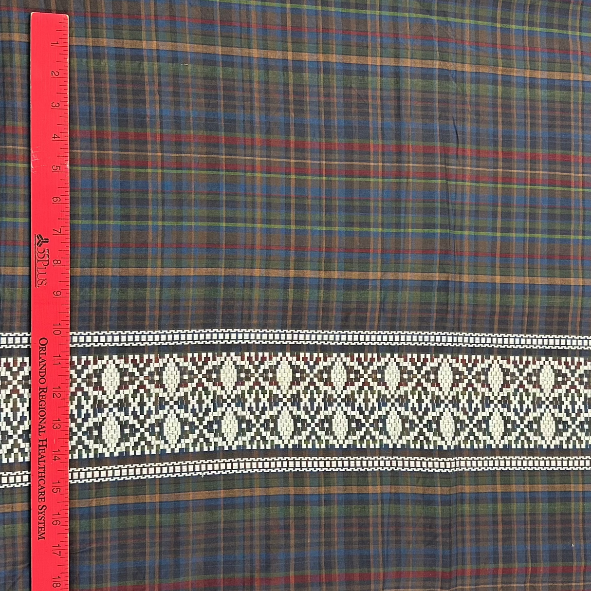 1970’s Multicolor Plaid Cotton woven Border Print fabric (P21)