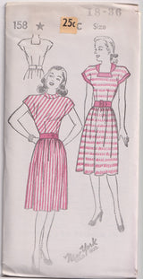 1940's New York One Piece Dress with Detailed Collar and Drop Shoulders - Bust 32-36" - No. 158