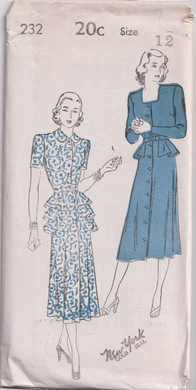 1940's New York Front Closing Dress with Single or Triple Peplum - Bust 30-34