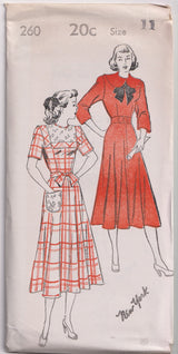 1940's New York One Piece Dress with Large Collar or Yoke - Bust 29-35" - No. 260