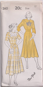 1940's New York One Piece Dress with Large Collar or Yoke - Bust 29-35" - No. 260