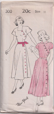 1940's New York Cap Sleeve Dress with surplice closing waist - Bust 29-31