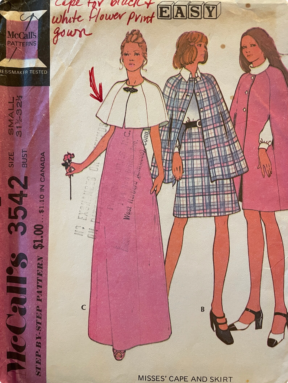 1970's McCall's Cape and Skirt pattern  - Bust 31.5-40" - No. 3542