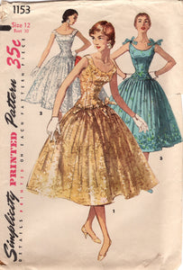 1950's Simplicity One-Piece Princess line Dress with Drop Waist and Bow accents - Bust 30" - No. 1153