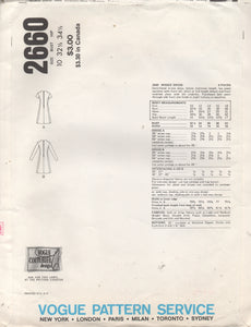 1970's Vogue Couturier Design - One Piece Dress with Slit Neckline - Bust 32.5" - No. 2660