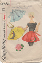 1950's Simplicity Half Apron with Poodle or Large Rose transfer - One Size - No. 2781
