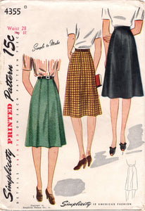 1940's Simplicity A line 7 gore Skirt - Waist 28" - No. 4355