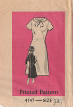 1960’s Anne Adams One Piece Dress with Tie Collar - Bust 32” - No. 4747