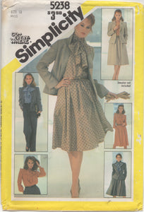 1980's Simplicity Blouse with Pussy Bow, High Waisted Pants, Flared Skirt and Fitted Jacket - Bust 34" - No. 5238