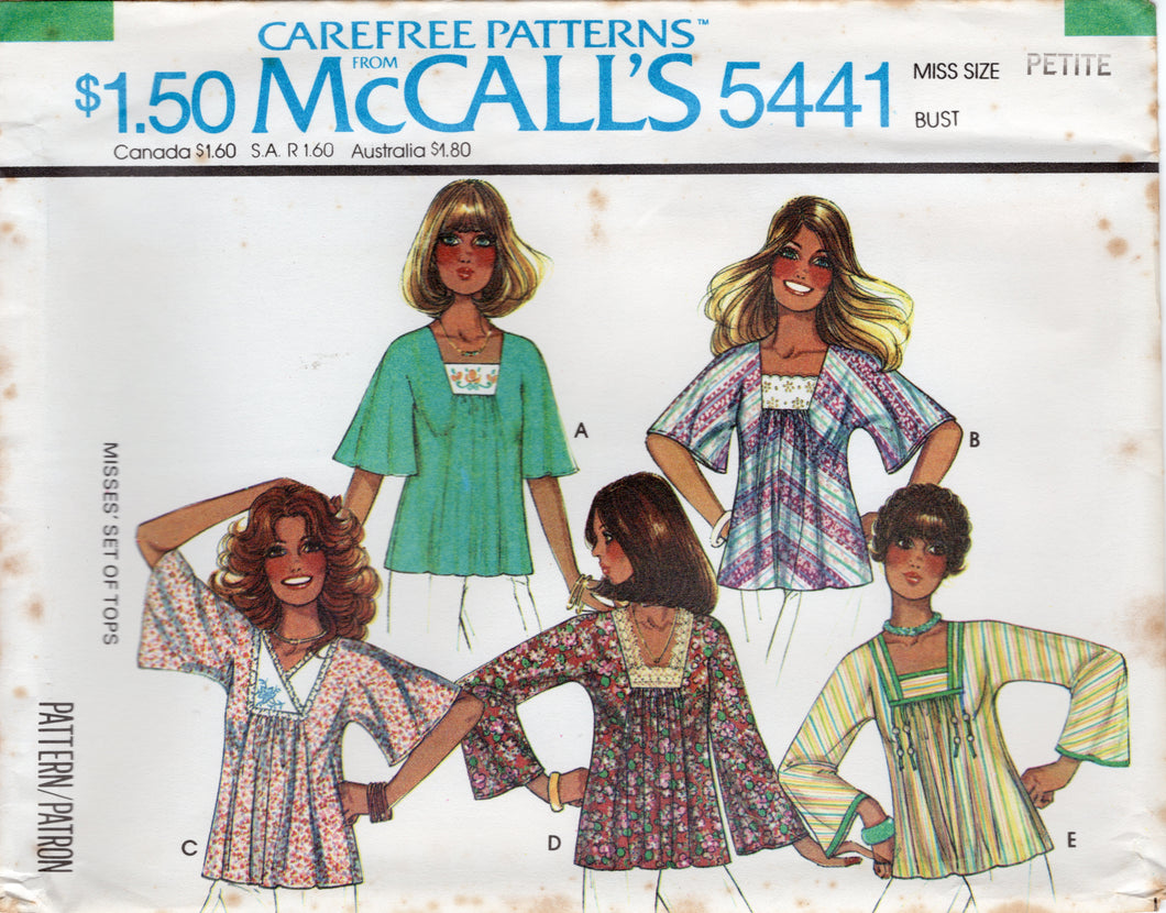 1970's McCall's Pullover Loose Fitting Blouse with Yoke accent pattern- Bust 30.5-34