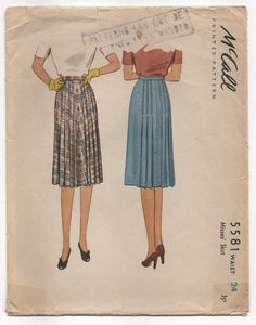 1940's McCall Pleated Skirt - Waist 24" - No. 5581