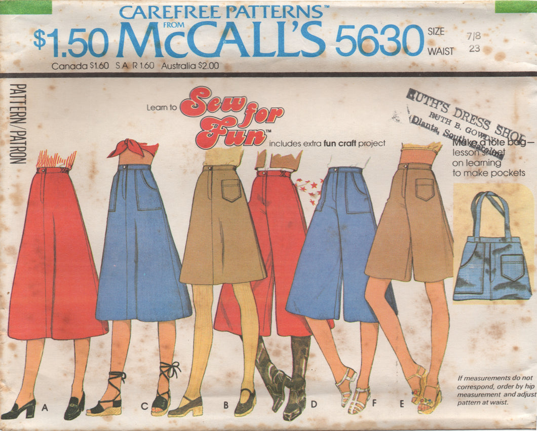 1970's McCall's Back Yoke Flared Skirt and Culottes and Tote Bag Pattern - Waist 23-26.5