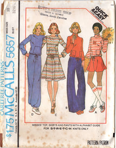 1970's McCall's Top or Turtleneck top with pockets, Flared Skirt or Pants pattern - Bust 31.5-38" - No. 5657