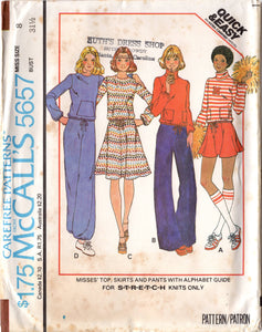 1970's McCall's Top or Turtleneck top with pockets, Flared Skirt or Pants pattern - Bust 31.5-38" - No. 5657