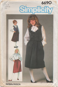 1980's Simplicity Child's Dress and Blouse with Bow accent - Chest 26-27-28.5" - No. 6690