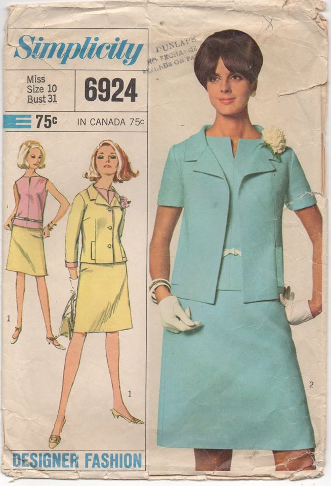 1960's Simplicity Three Piece Suit with notched Blouse and A line Skirt - Bust 31