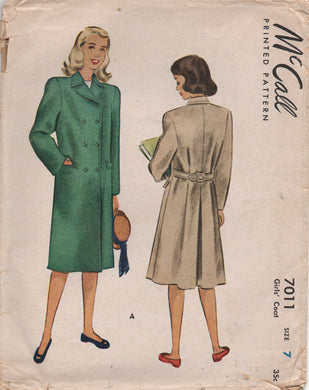 1940's McCall Child's Double Breasted Coat with Inset or Patch Pockets - Chest 25