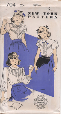 1950's New York Girl's Blouse with Puff or 3/4 Sleeve and Elongated Yoke - Chest 28