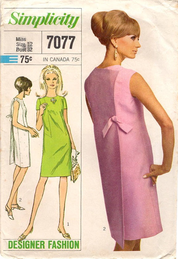 1960's Simplicity Shift Dress pattern with Back Wrap and Bow detail - Bust 32